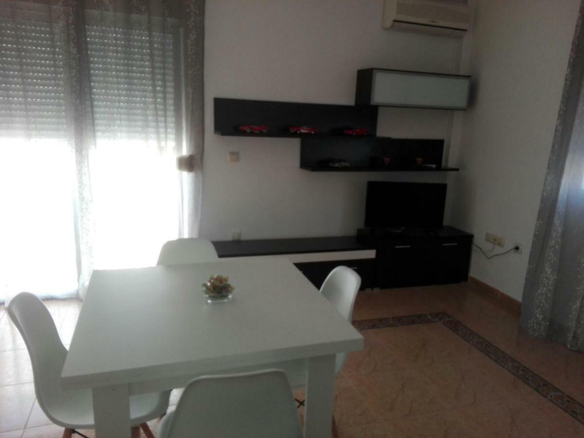 Апартаменти Calle Malaga, 7 Bajo A Карбонерас Екстер'єр фото